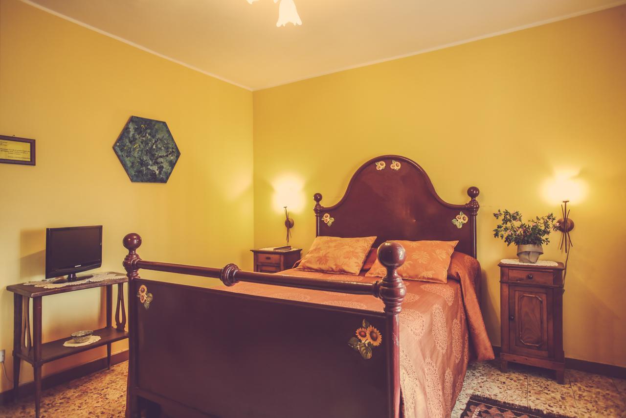Agriturismo I Suri Асти Екстериор снимка