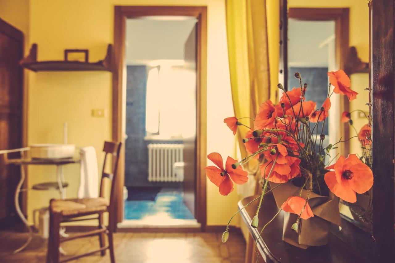 Agriturismo I Suri Асти Екстериор снимка
