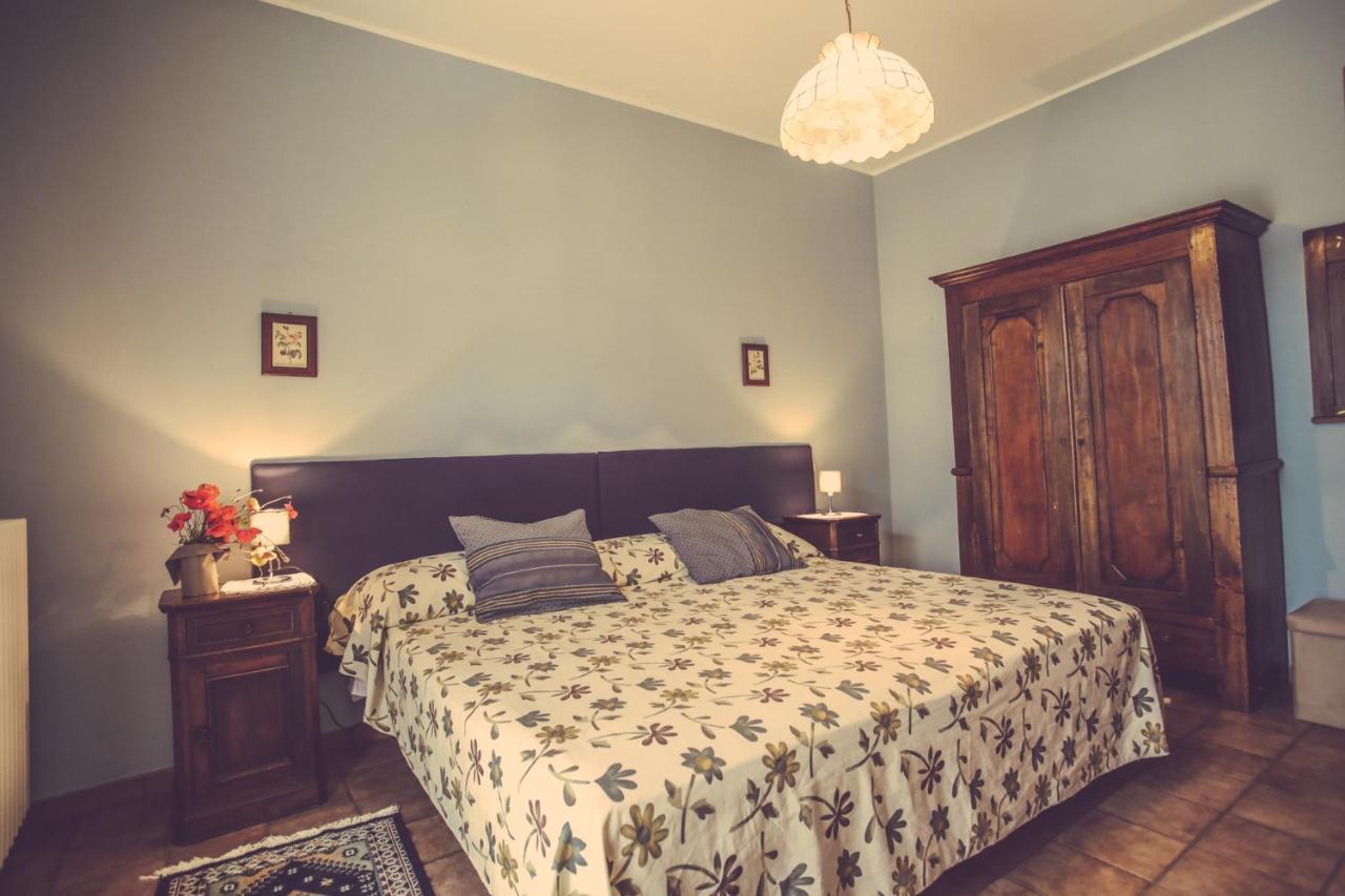 Agriturismo I Suri Асти Екстериор снимка