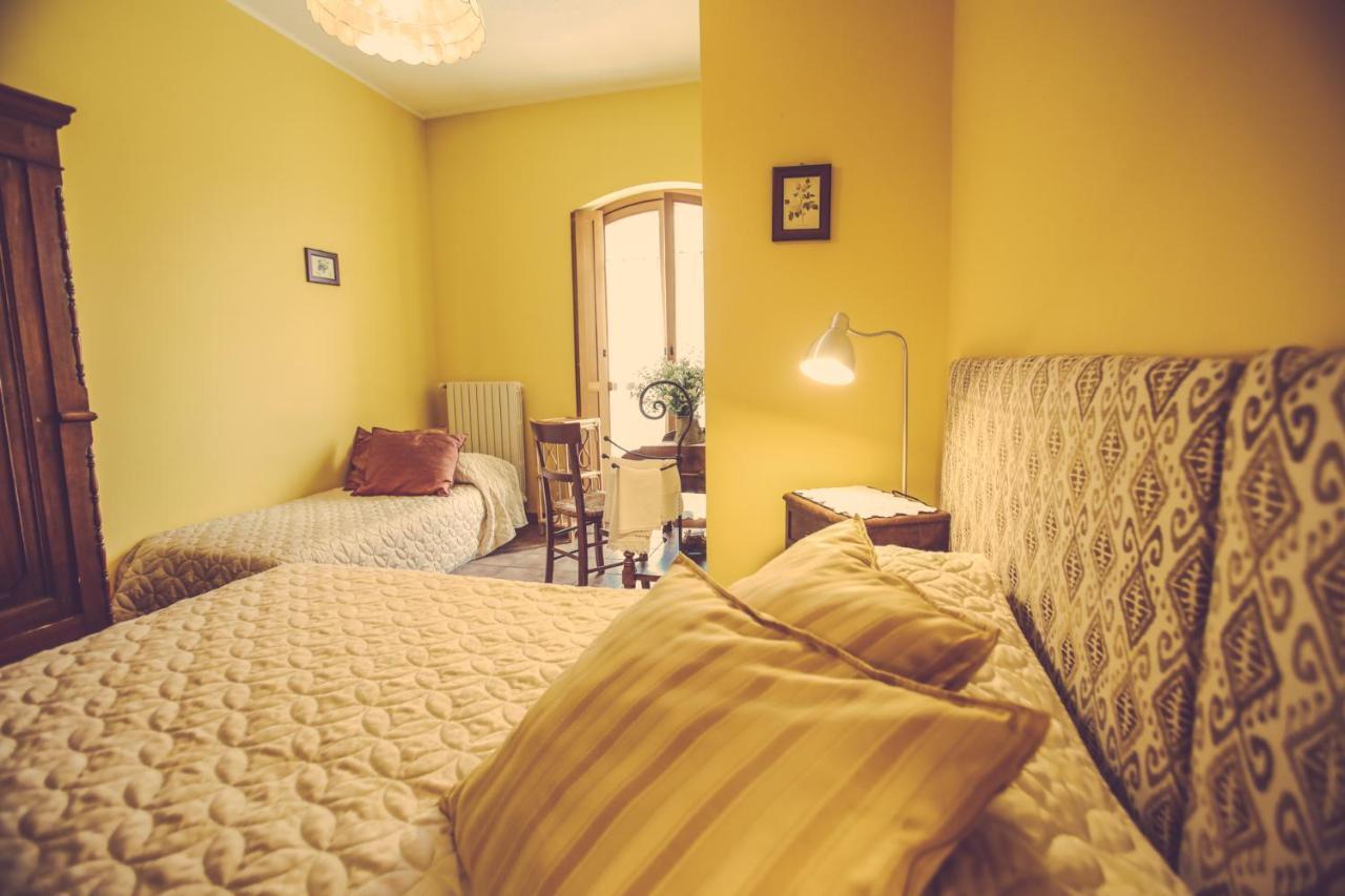Agriturismo I Suri Асти Екстериор снимка