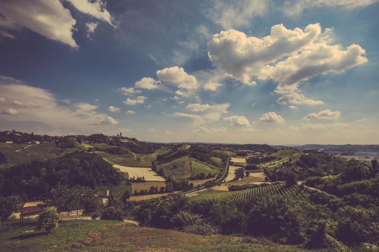 Agriturismo I Suri Асти Екстериор снимка