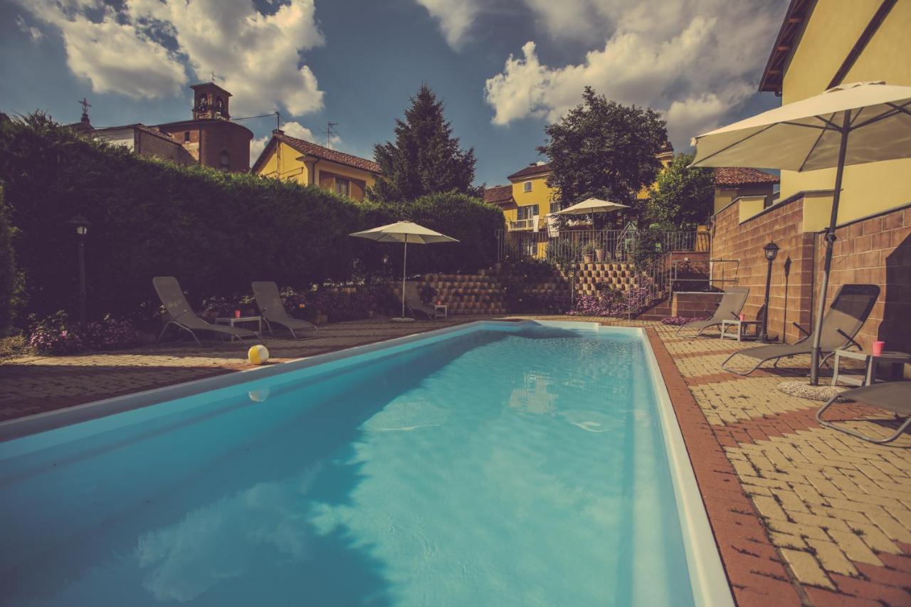 Agriturismo I Suri Асти Екстериор снимка